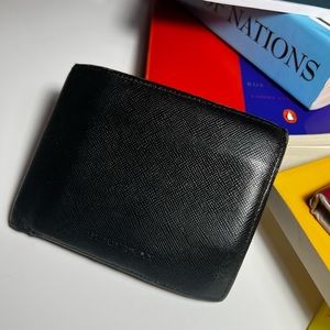 Burberry bifold wallet